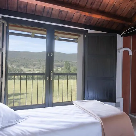 Casa De Piedra Feriehus